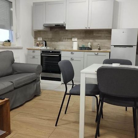 Lovely Flat, City Center With Free Parking فاغاشدين المظهر الخارجي الصورة
