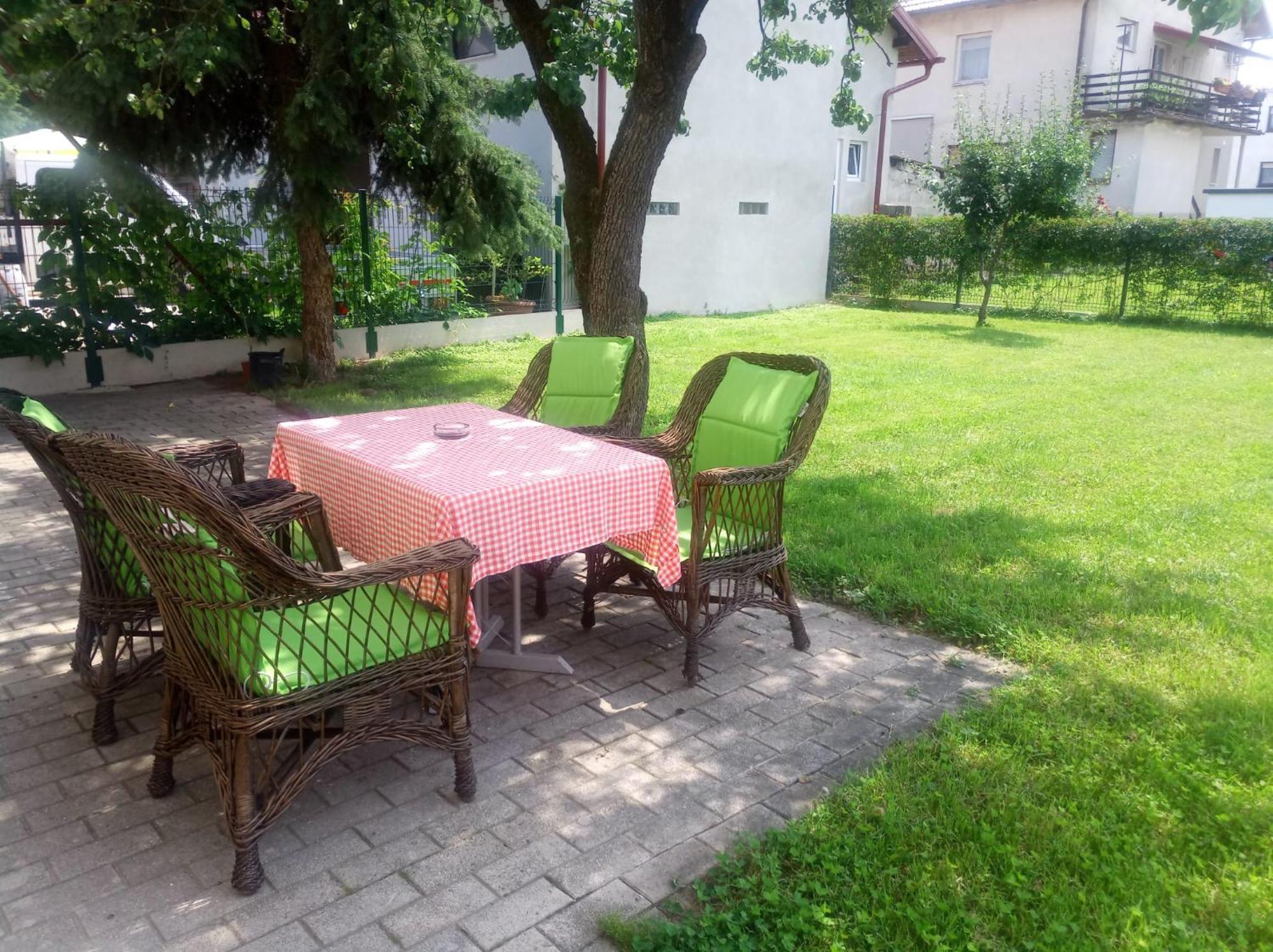 Lovely Flat, City Center With Free Parking فاغاشدين المظهر الخارجي الصورة